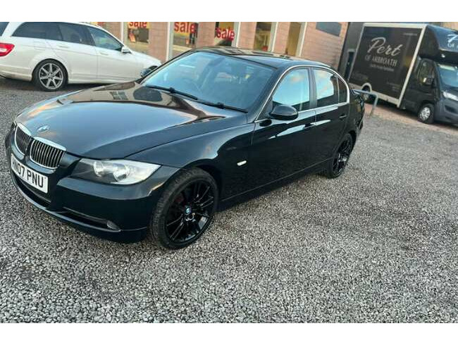 2007 BMW 325i SE. E90 2 owners. 1yr MOT