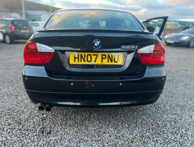 2007 BMW 325i SE. E90 2 owners. 1yr MOT