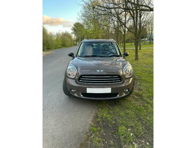 2011 Mini Countryman, Low Mileage