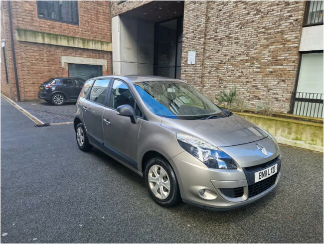 2011 Renault Scenic 1.6, 49K, 2 Keys