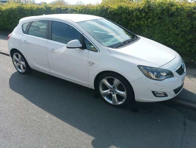 2011 Vauxhall Astra 2.0 Cdti Sri Quick Sale