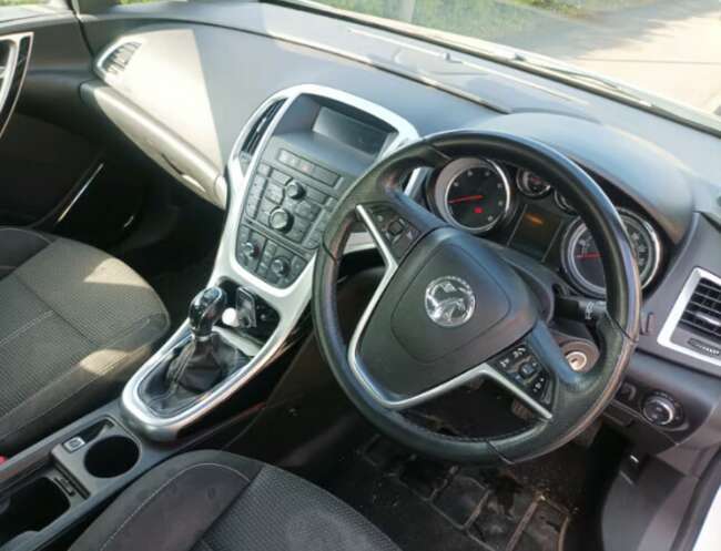 2011 Vauxhall Astra 2.0 Cdti Sri Quick Sale