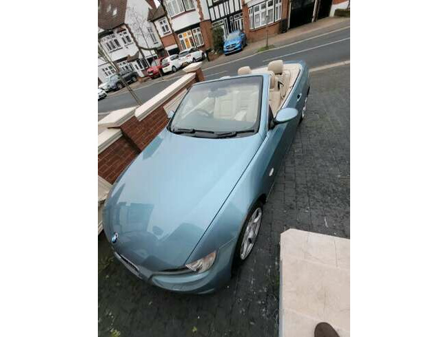 2008 BMW 320i Convertible, Semi-Automatic, Petrol