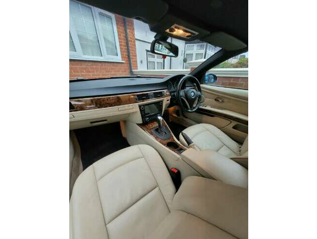 2008 BMW 320i Convertible, Semi-Automatic, Petrol