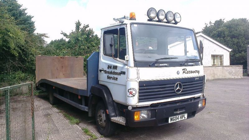 1994 Mercedes 814 Recovery Lorry image 2