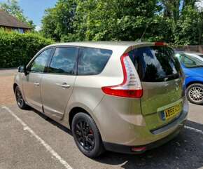 2010 Renault Scenic, Automatic, 7 Seater