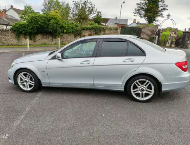 2011 Mercedes-Benz, C Class, Saloon, Semi-Auto, 2143 (cc), 4 Doors