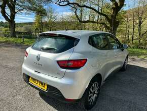 2013 Renault Clio. New Shape. Free Tax Model