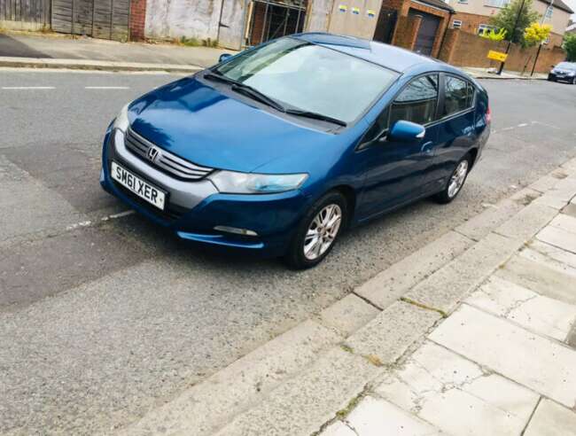 Honda Insight Car