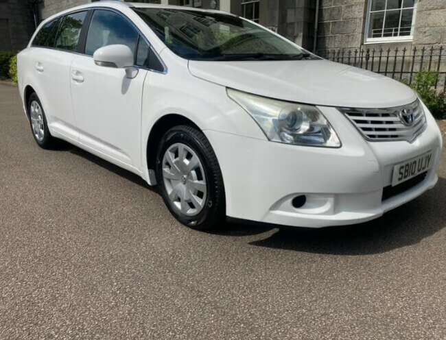 2010 Toyota Avensis T2D 40 2.0 Diesel, Manual, Estate