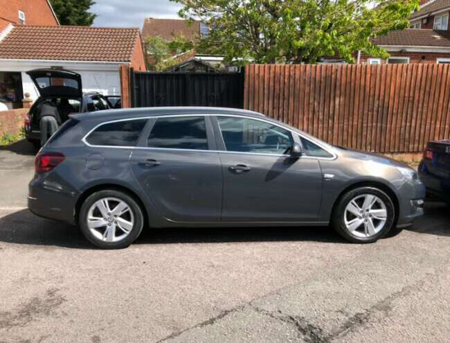 2013 Vauxhall Astra Sri, Automatic, Estate, Touring