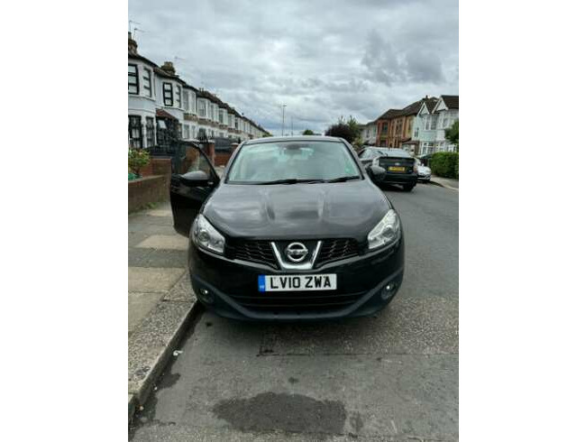 2010 Nissan Qashqai. Diesel, Manual
