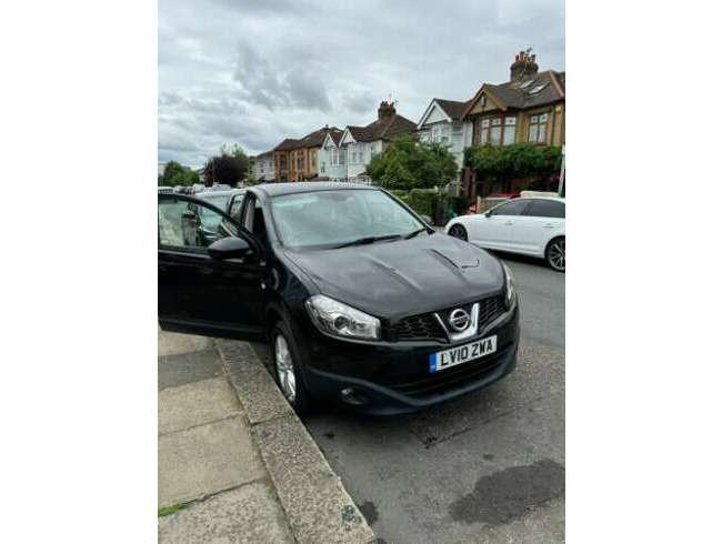 2010 Nissan Qashqai. Diesel, Manual