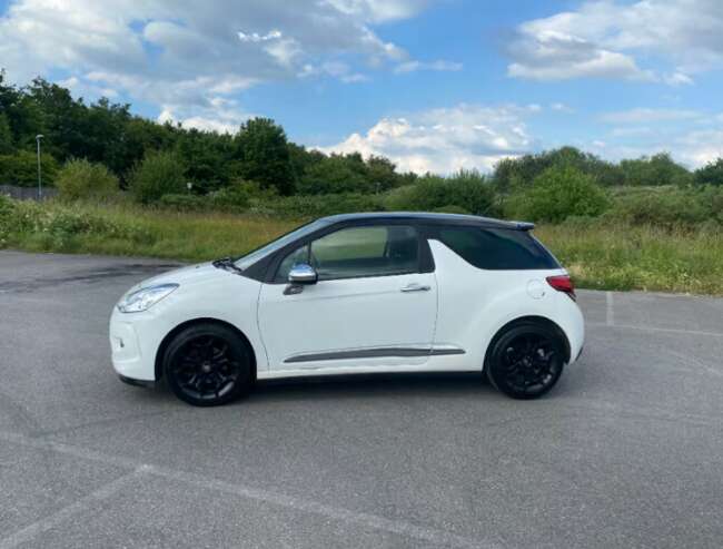 2010 Citroen, DS3, Hatchback, Manual, 1560 (cc), 3 doors