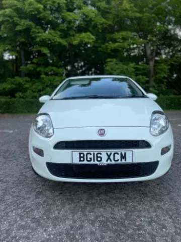 2016 Fiat Punto Pop, 31k miles.