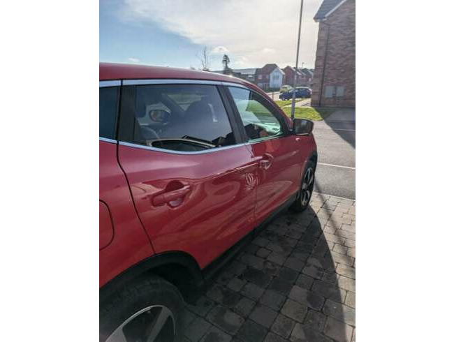 2016 Nissan, Qashqai, Hatchback, 1197 (cc), 5 Doors