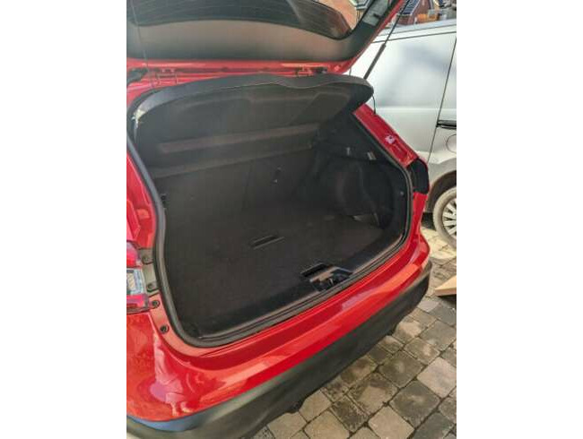 2016 Nissan, Qashqai, Hatchback, 1197 (cc), 5 Doors