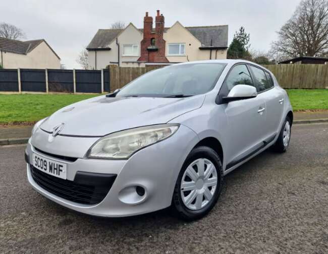 2009 Renault Megane 1.6 Petrol 5 Door Mot Nov 2025 - Drives Great