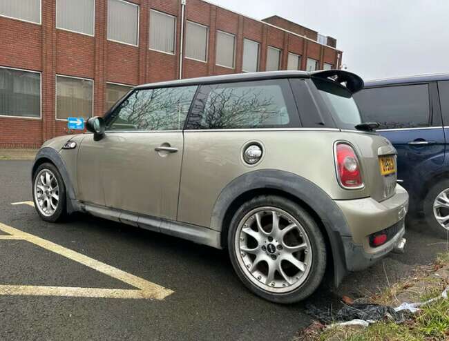 2006 Mini, Cooper S, Hatchback, Manual, 1598 (cc), 3 doors