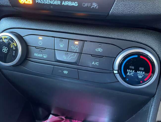 2018 Ford, Fiesta, Hatchback, Manual, Petrol, 1084 (cc), 5 Doors