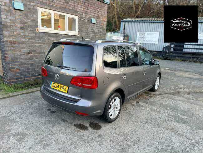2014 Volkswagen Touran Grey