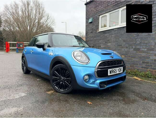 2015 MINI Hatch One Blue