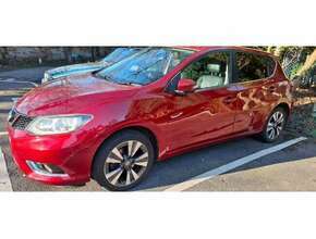 2015 Nissan Pulsar Red