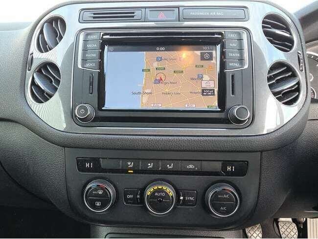 2015 Volkswagen Tiguan Grey