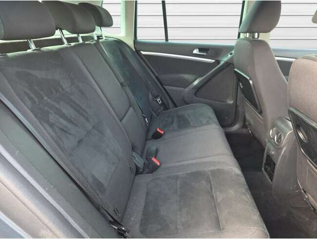 2015 Volkswagen Tiguan Grey