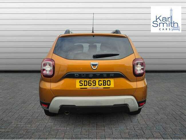 2019 Dacia Duster Orange