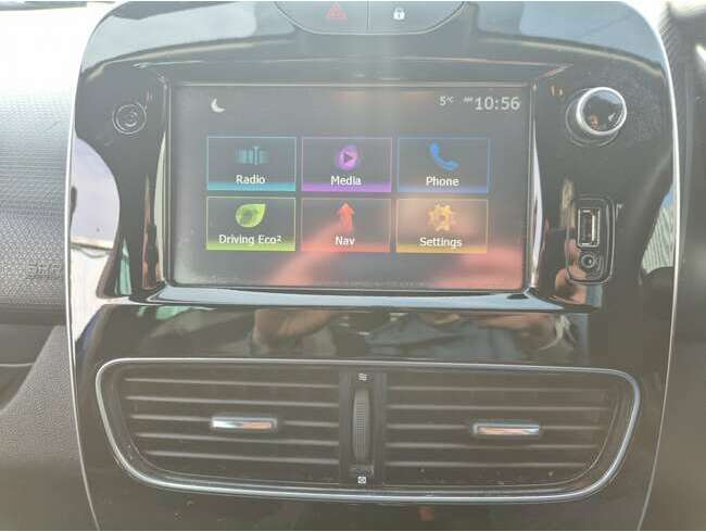 2018 Renault Clio Blue