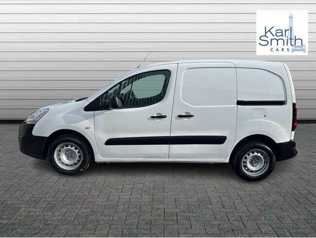 2018 Citroen Berlingo White