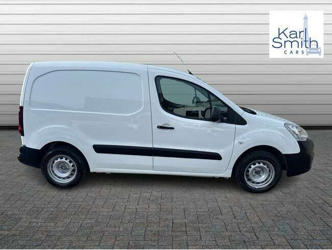 2018 Citroen Berlingo White