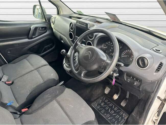 2018 Citroen Berlingo White