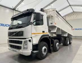 Volvo FM 400 8x4 Day Cab Tipper Manual