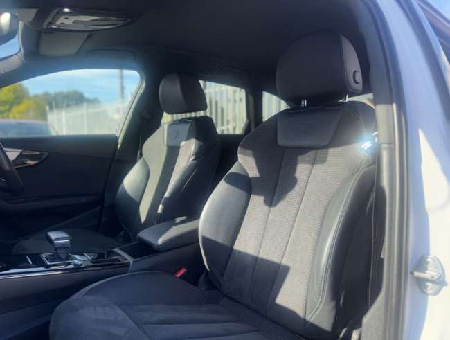 2021 Audi A4 2.0 A4 Black Edition 35 TFSI MHEV Semi-Auto 5dr