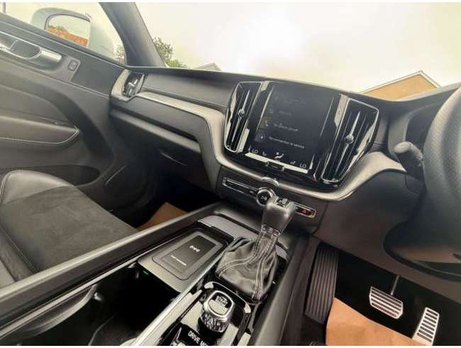 2018 Volvo XC60 2.0 T5 R-Design Pro Auto AWD Euro 6 (s/s) 5dr
