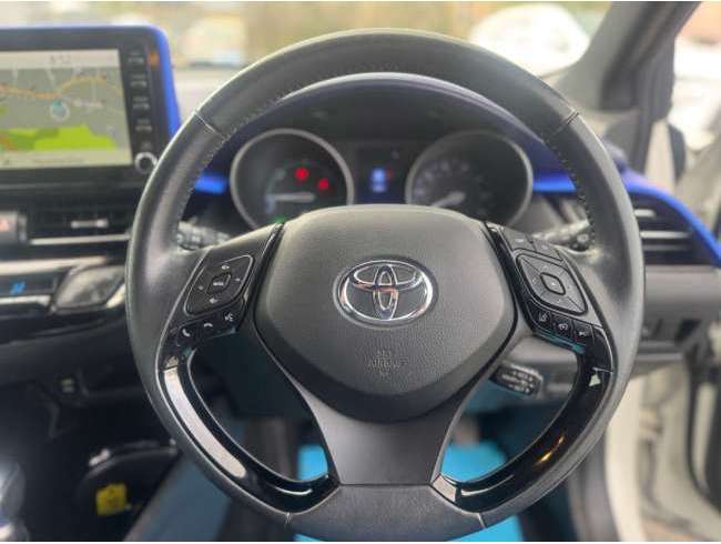  2020 Toyota C-HR 2.0 C-HR-Dynamic HEV CVT 5dr