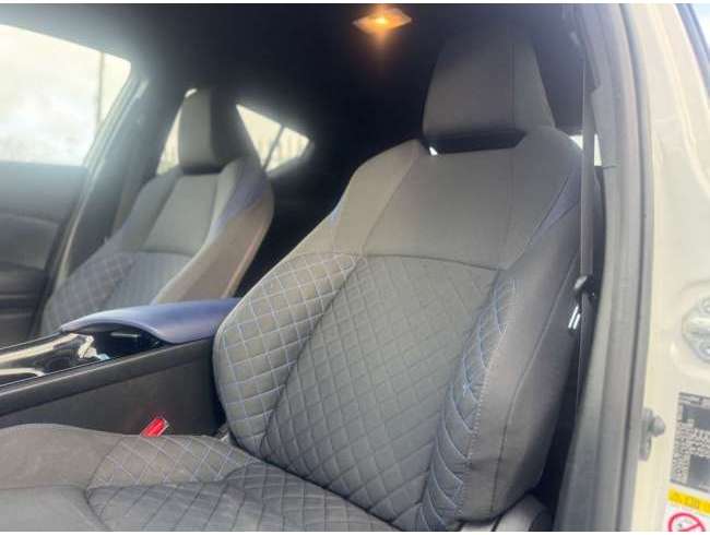  2020 Toyota C-HR 2.0 C-HR-Dynamic HEV CVT 5dr