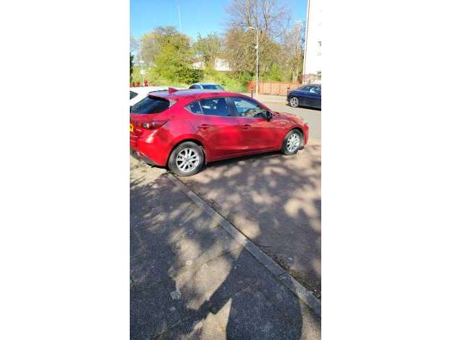 2016 Mazda 323 Red