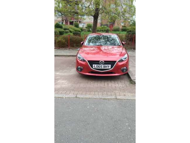 2016 Mazda 323 Red