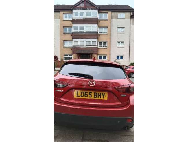 2016 Mazda 323 Red