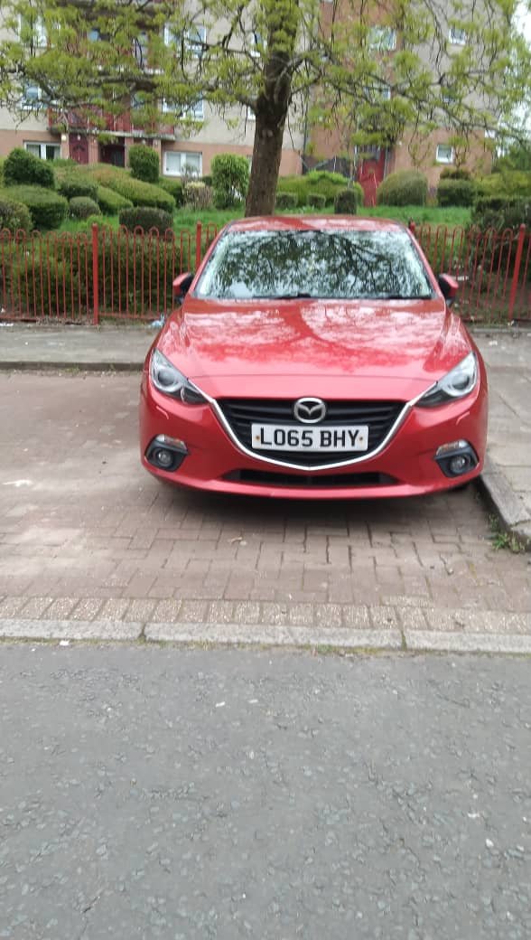 2016 Mazda 323 Red