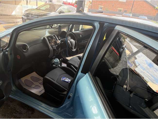 2014 Nissan Note Blue