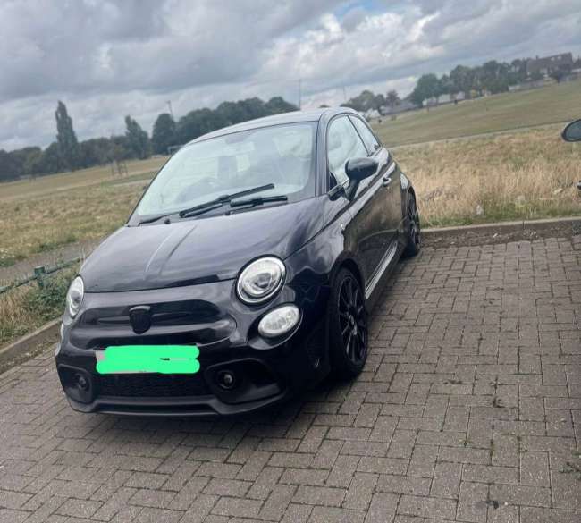 2010 Fiat 500 Black
