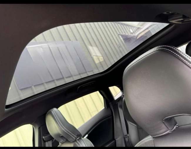 2016 Volvo V40 Black