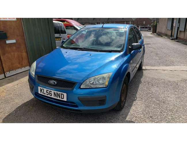 12 MONTH MOT 2006 Ford Focus Blue