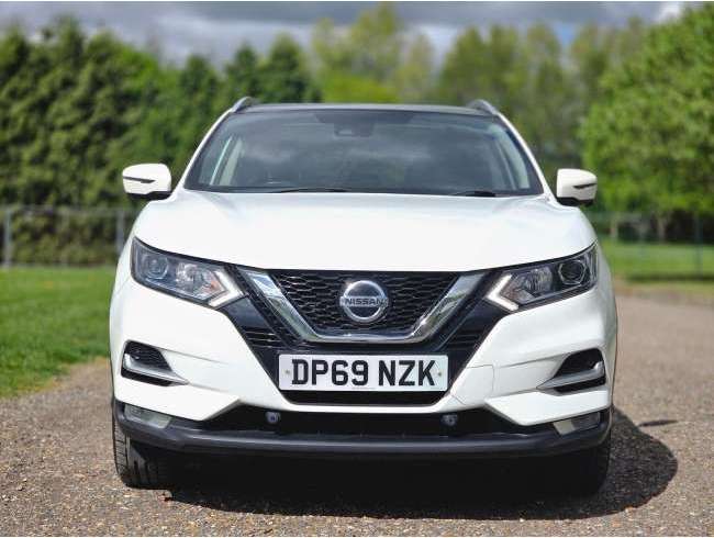 2019 Nissan Qashqai White