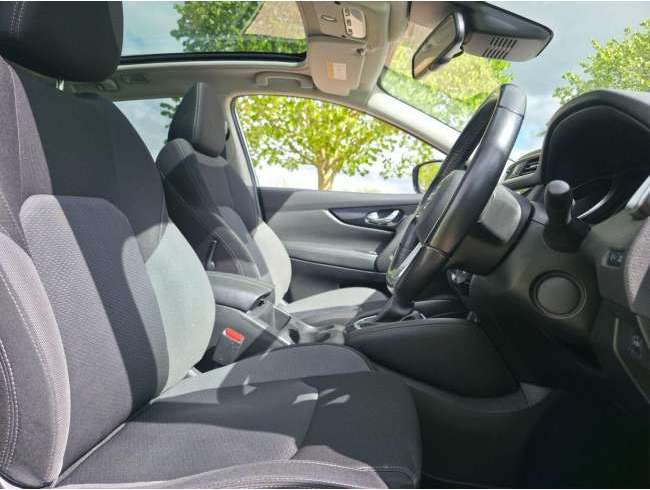 2019 Nissan Qashqai White