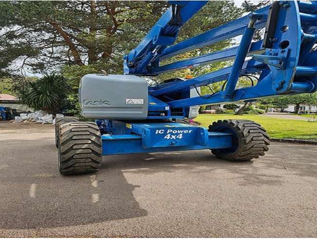 2007 Genie Z45/25J 4WD Articulating Boom Lift